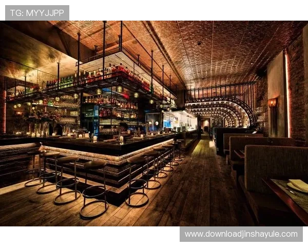 澳门的娱乐场夜生活指南：最佳夜场、酒吧和娱乐表演推荐